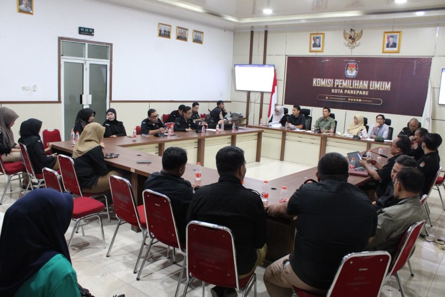 KPU Kota Parepare lakukan Rapat Internal Penyusunan Standar Pelayanan Publik